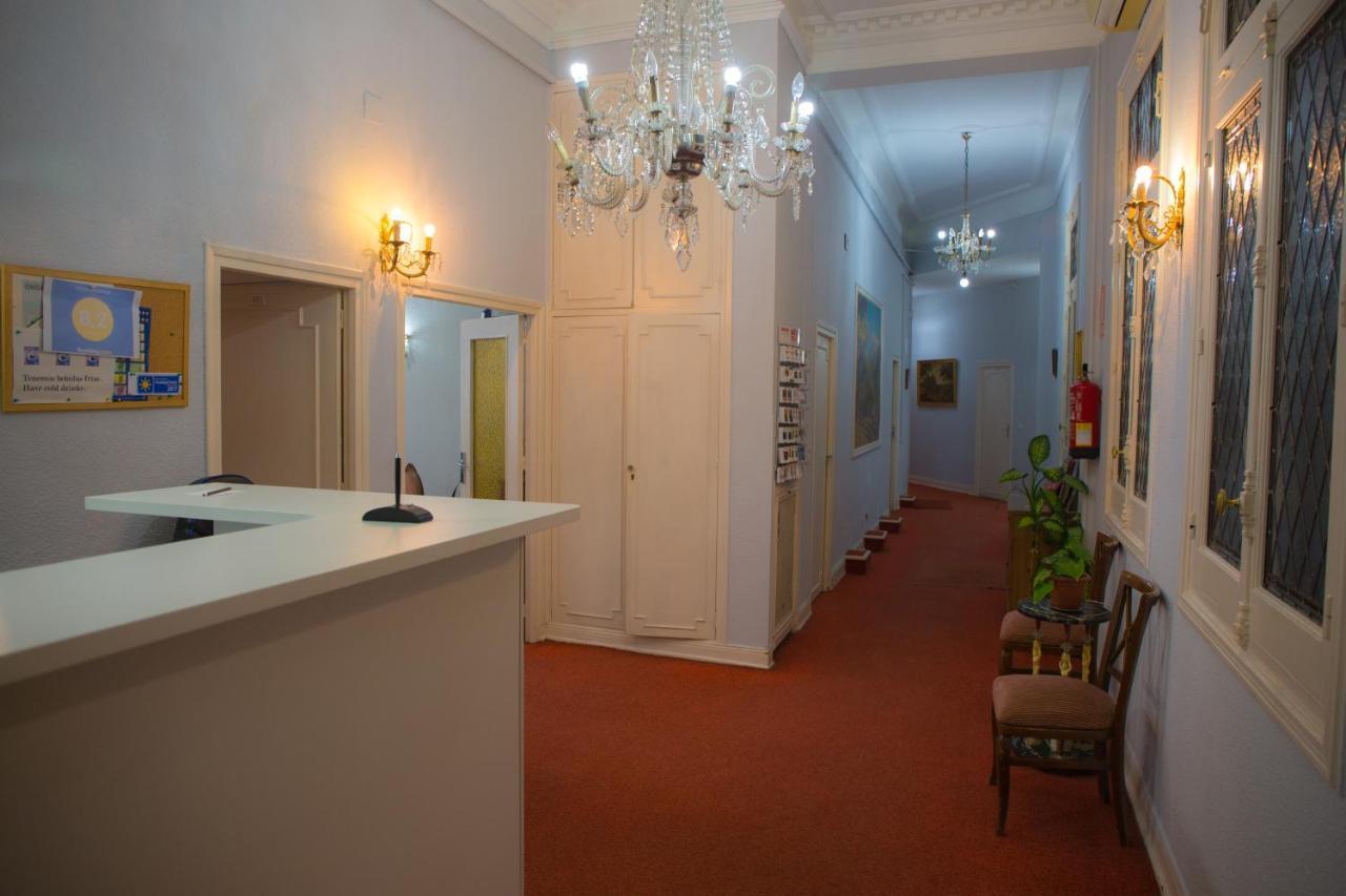 Hotel Hostal Lamalonga à Madrid Extérieur photo